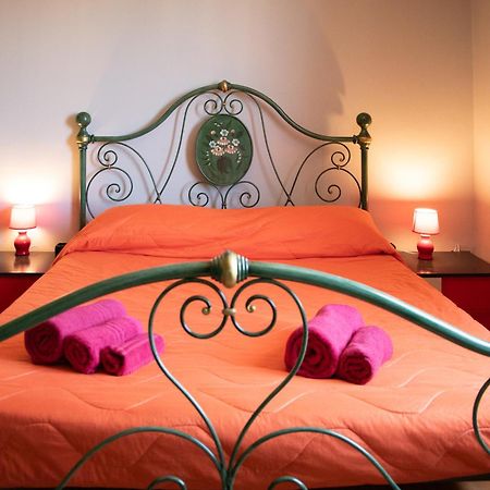 Le Mura Antiche Rooms 萨萨里 外观 照片